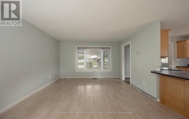 10 DUNSFORD CRESCENT St. Marys Ontario photo 12