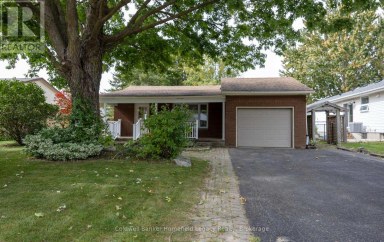 10 DUNSFORD CRESCENT St. Marys Ontario photo 2