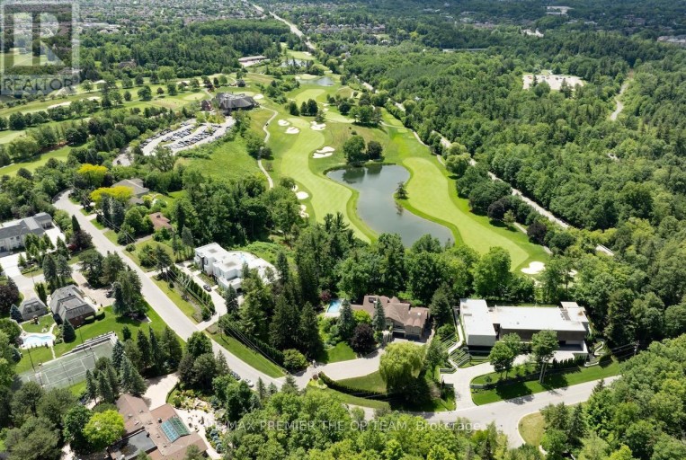 66 CLUBHOUSE ROAD, Vaughan (East Woodbridge), Ontario, L4L2W2