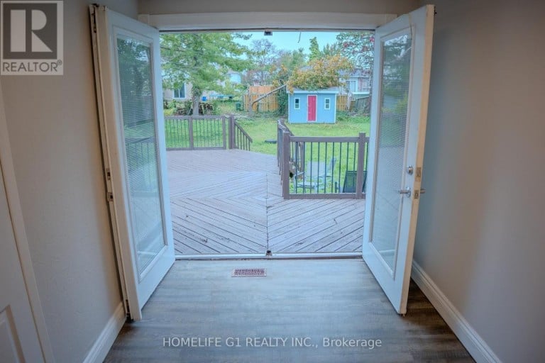 332 GROVE STREET E, Barrie (Grove East), Ontario, L4M2R5