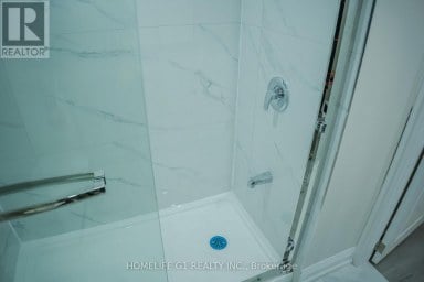 332 GROVE STREET E Barrie (Grove East) Ontario photo 22