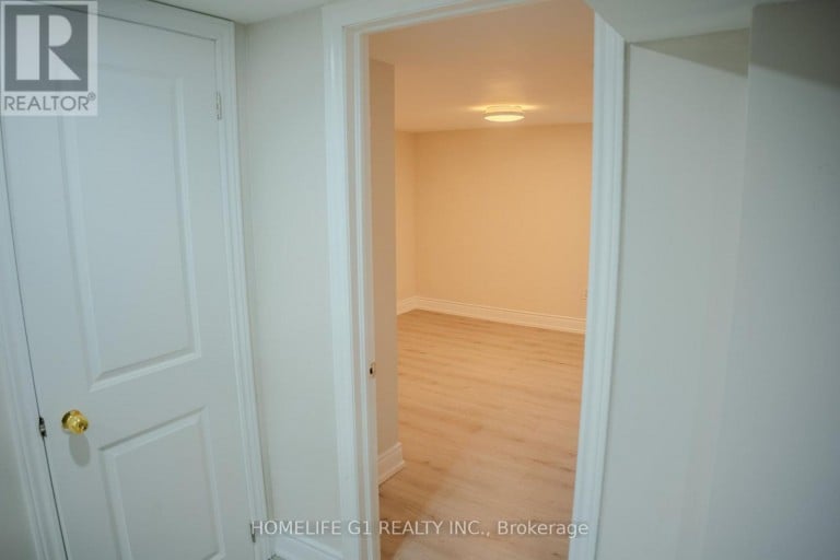332 GROVE STREET E, Barrie (Grove East), Ontario, L4M2R5