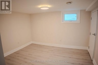 332 GROVE STREET E Barrie (Grove East) Ontario photo 25