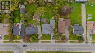 332 GROVE STREET E Barrie (Grove East) Ontario photo 3