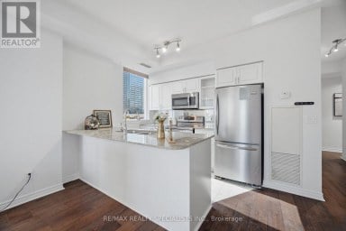 406 - 388 PRINCE OF WALES DRIVE Mississauga (City Centre) Ontario photo 12
