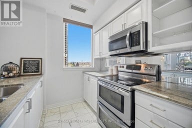 406 - 388 PRINCE OF WALES DRIVE Mississauga (City Centre) Ontario photo 13