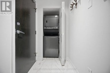 406 - 388 PRINCE OF WALES DRIVE Mississauga (City Centre) Ontario photo 29