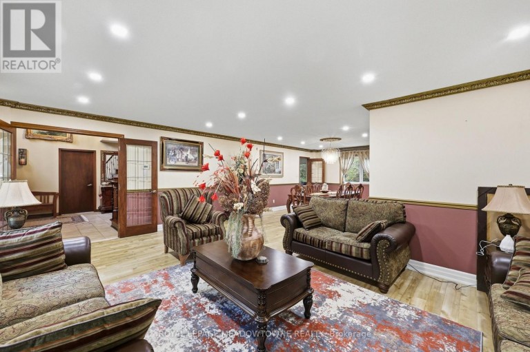 42 DAWNRIDGE TRAIL, Brampton (Heart Lake West), Ontario, L6Z2A1