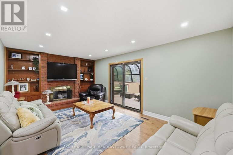 42 DAWNRIDGE TRAIL, Brampton (Heart Lake West), Ontario, L6Z2A1