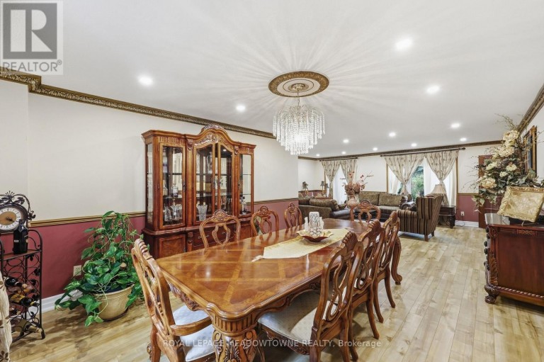 42 DAWNRIDGE TRAIL, Brampton (Heart Lake West), Ontario, L6Z2A1