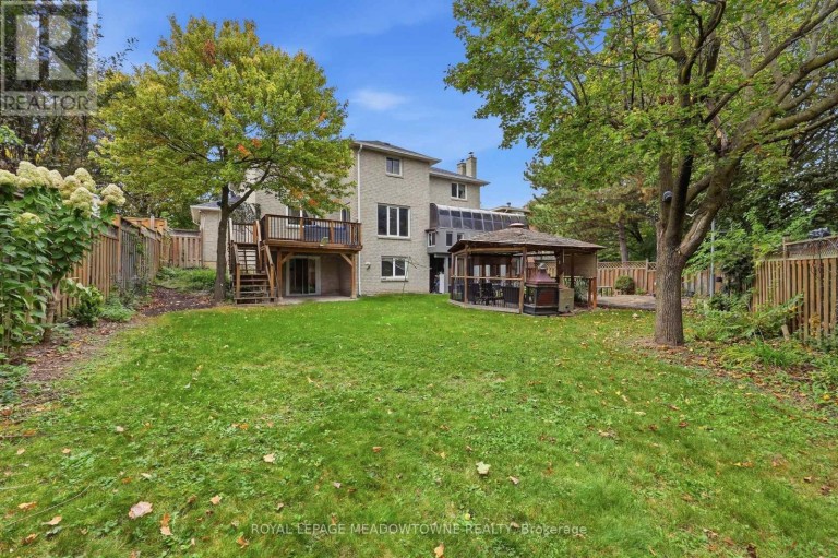 42 DAWNRIDGE TRAIL, Brampton (Heart Lake West), Ontario, L6Z2A1