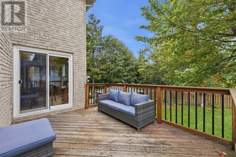 42 DAWNRIDGE TRAIL, Brampton (Heart Lake West), Ontario, L6Z2A1