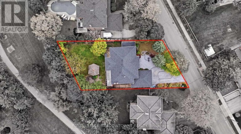 42 DAWNRIDGE TRAIL, Brampton (Heart Lake West), Ontario, L6Z2A1