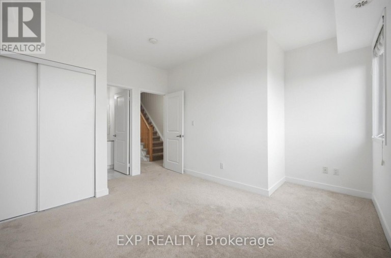 66 - 60 WINSTON PARK BOULEVARD, Toronto (Downsview-Roding-CFB), Ontario, M3K0A4