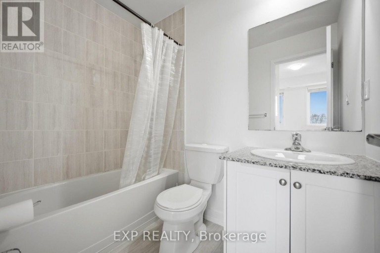 66 - 60 WINSTON PARK BOULEVARD, Toronto (Downsview-Roding-CFB), Ontario, M3K0A4