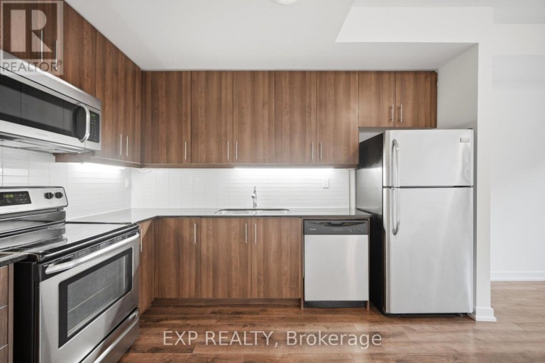 66 - 60 WINSTON PARK BOULEVARD, Toronto (Downsview-Roding-CFB), Ontario, M3K0A4