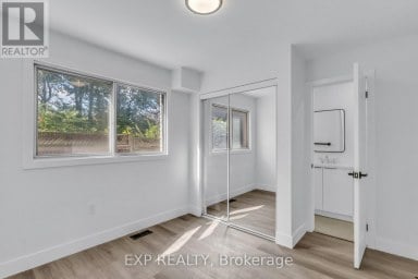 113 GREEN ROAD Hamilton (Stoney Creek) Ontario photo 9