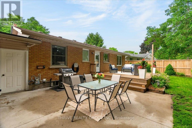 29 SOUTHLAND DRIVE, London South (South V), Ontario, N6P1E5