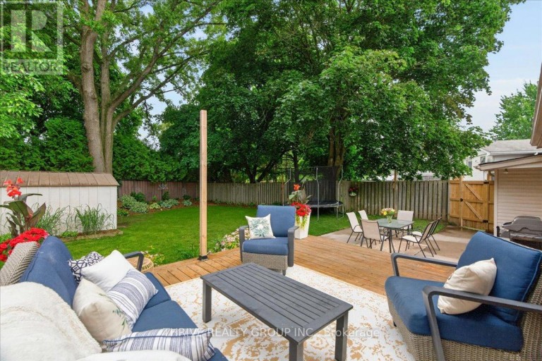 29 SOUTHLAND DRIVE, London South (South V), Ontario, N6P1E5