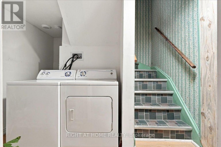 70 PAINTED POST DRIVE, Toronto (Woburn), Ontario, M1H1T2