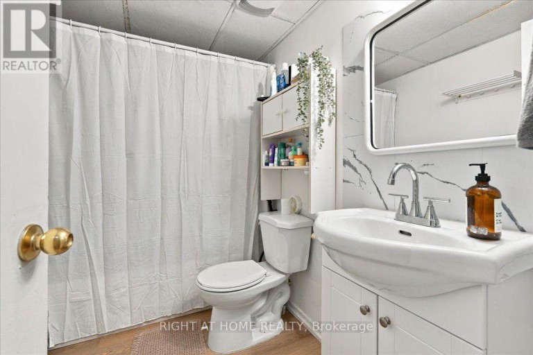70 PAINTED POST DRIVE, Toronto (Woburn), Ontario, M1H1T2