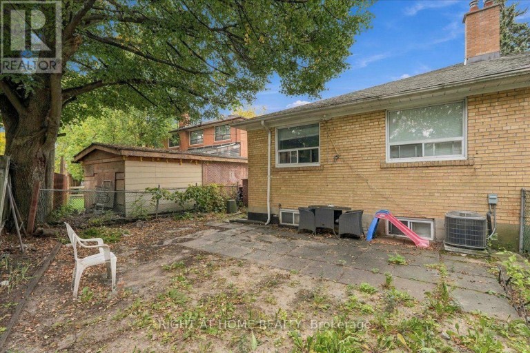 70 PAINTED POST DRIVE, Toronto (Woburn), Ontario, M1H1T2