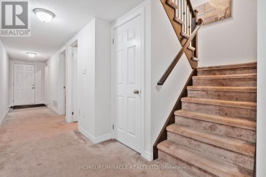 3 DE JONG STREET Toronto (Dorset Park) Ontario photo 35