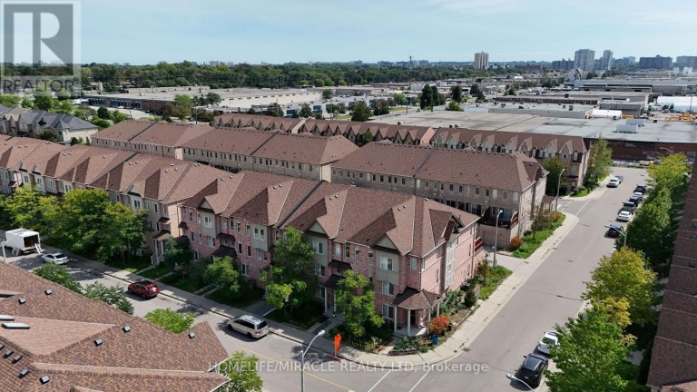 3 DE JONG STREET, Toronto (Dorset Park), Ontario, M1P0C1