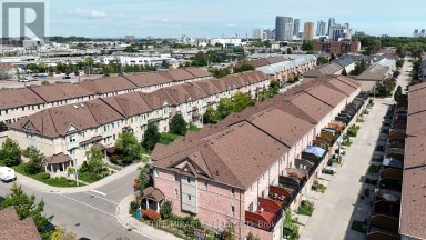 3 DE JONG STREET Toronto (Dorset Park) Ontario photo 47