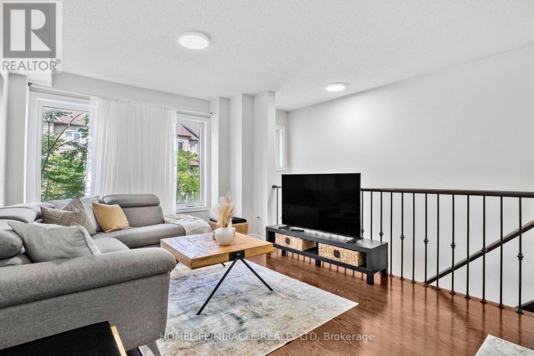 3 DE JONG STREET, Toronto (Dorset Park), Ontario, M1P0C1