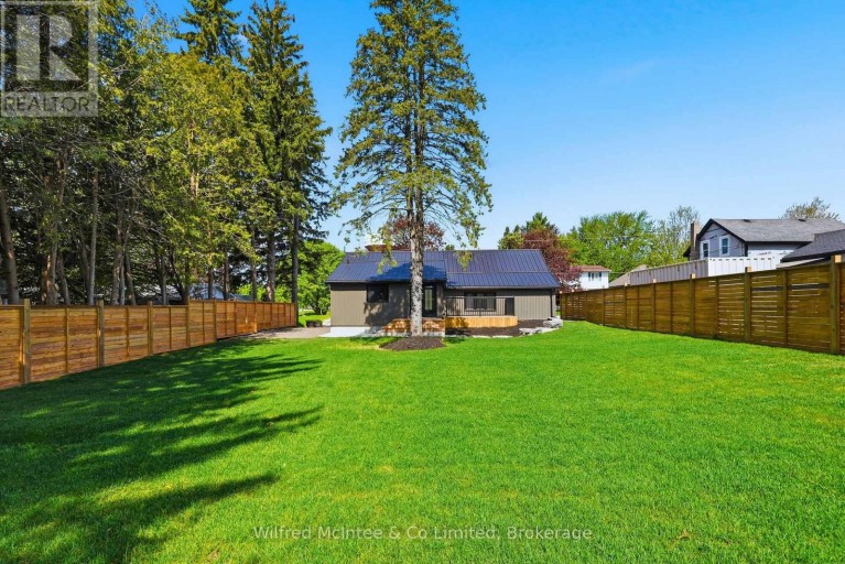 550 WELLINGTON STREET, Minto, Ontario, N4W3G9