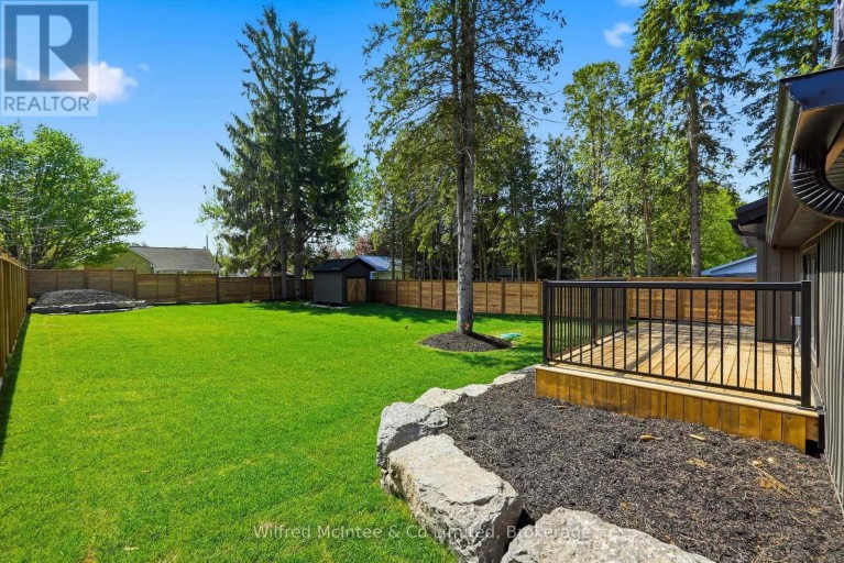 550 WELLINGTON STREET, Minto, Ontario, N4W3G9