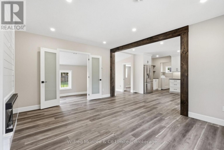 550 WELLINGTON STREET, Minto, Ontario, N4W3G9