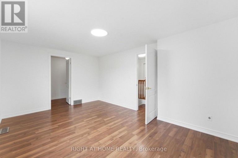 92 - 92 ST ANDREWS DRIVE, Hamilton (Vincent), Ontario, L8K6H4
