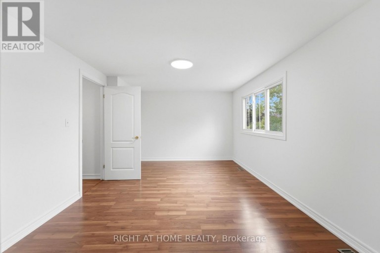 92 - 92 ST ANDREWS DRIVE, Hamilton (Vincent), Ontario, L8K6H4