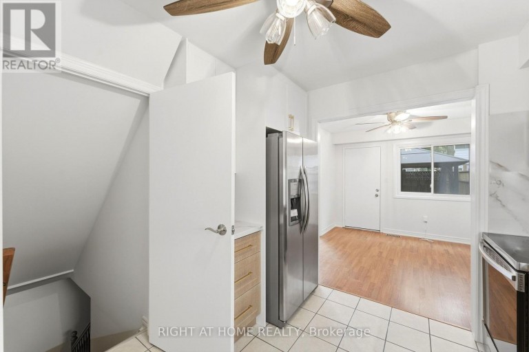 92 - 92 ST ANDREWS DRIVE, Hamilton (Vincent), Ontario, L8K6H4