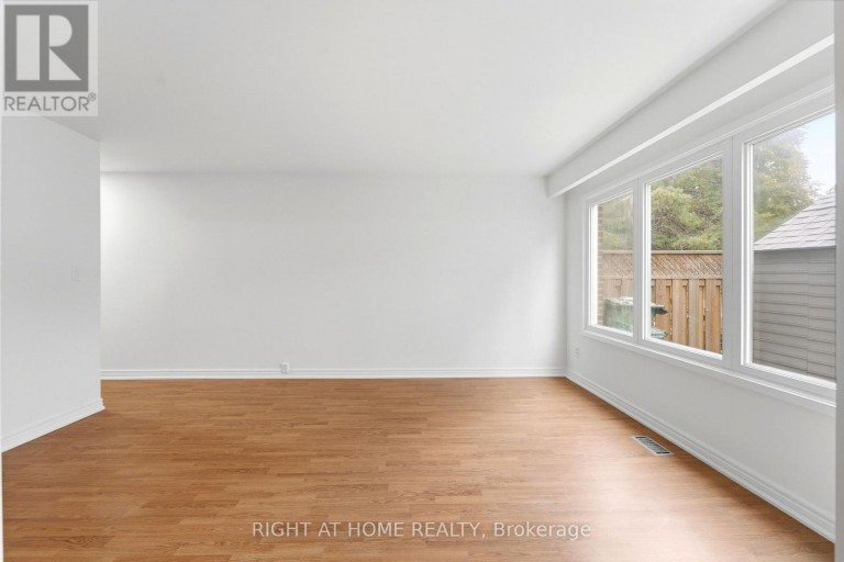 92 - 92 ST ANDREWS DRIVE, Hamilton (Vincent), Ontario, L8K6H4