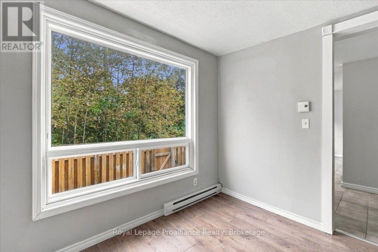 3 - 11 TRACEY PARK DRIVE, Belleville (Belleville Ward), Ontario, K8P4R4
