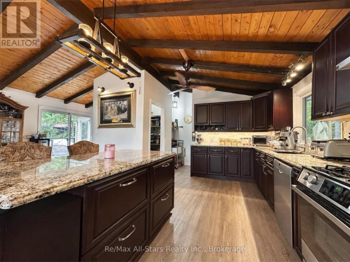 36 JACK PINE WAY, Trent Lakes, Ontario, K0M1A0