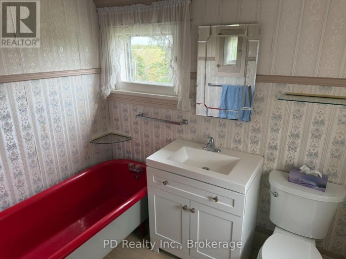 8 PRIVATE (DELORO) ROAD, Marmora and Lake (Marmora Ward), Ontario, K0K2M0
