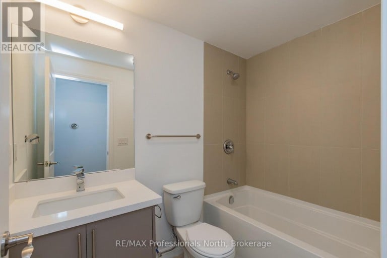 103 - 6 SUNCREST LANE, Huntsville (Chaffey), Ontario, P1H0K3