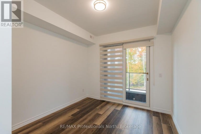 103 - 6 SUNCREST LANE, Huntsville (Chaffey), Ontario, P1H0K3