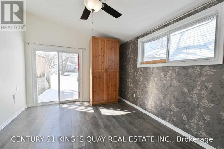 291 CLARLYN DRIVE, Georgina (Keswick North), Ontario, L4P3C8
