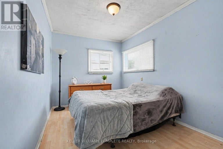 20 EAST 18TH STREET, Hamilton (Inch Park), Ontario, L9A4N7