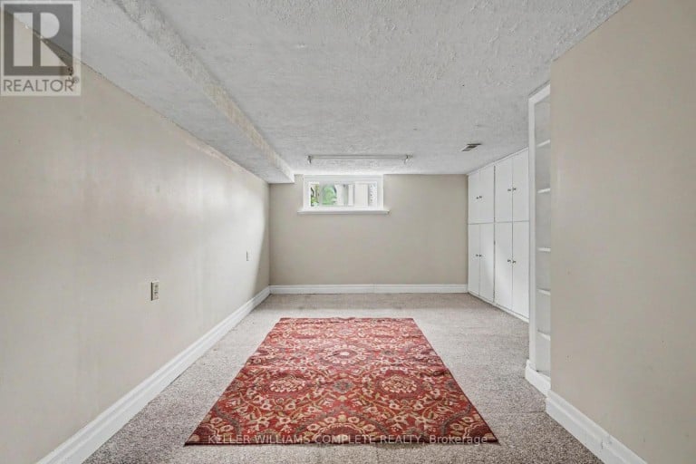 20 EAST 18TH STREET, Hamilton (Inch Park), Ontario, L9A4N7
