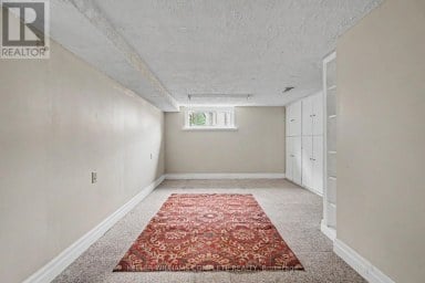 20 EAST 18TH STREET Hamilton (Inch Park) Ontario photo 24