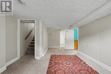 20 EAST 18TH STREET Hamilton (Inch Park) Ontario photo 25