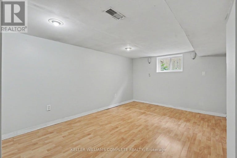 20 EAST 18TH STREET, Hamilton (Inch Park), Ontario, L9A4N7