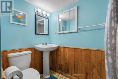 20 EAST 18TH STREET Hamilton (Inch Park) Ontario photo 30