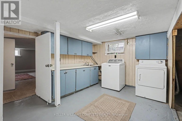 20 EAST 18TH STREET, Hamilton (Inch Park), Ontario, L9A4N7